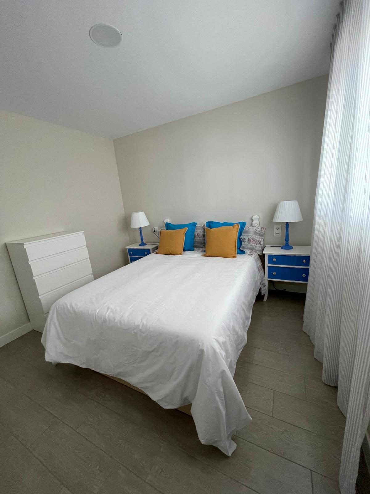 Dormitorio 1, cama doble grande, apartamento Mar de Dunas en Torrox Costa