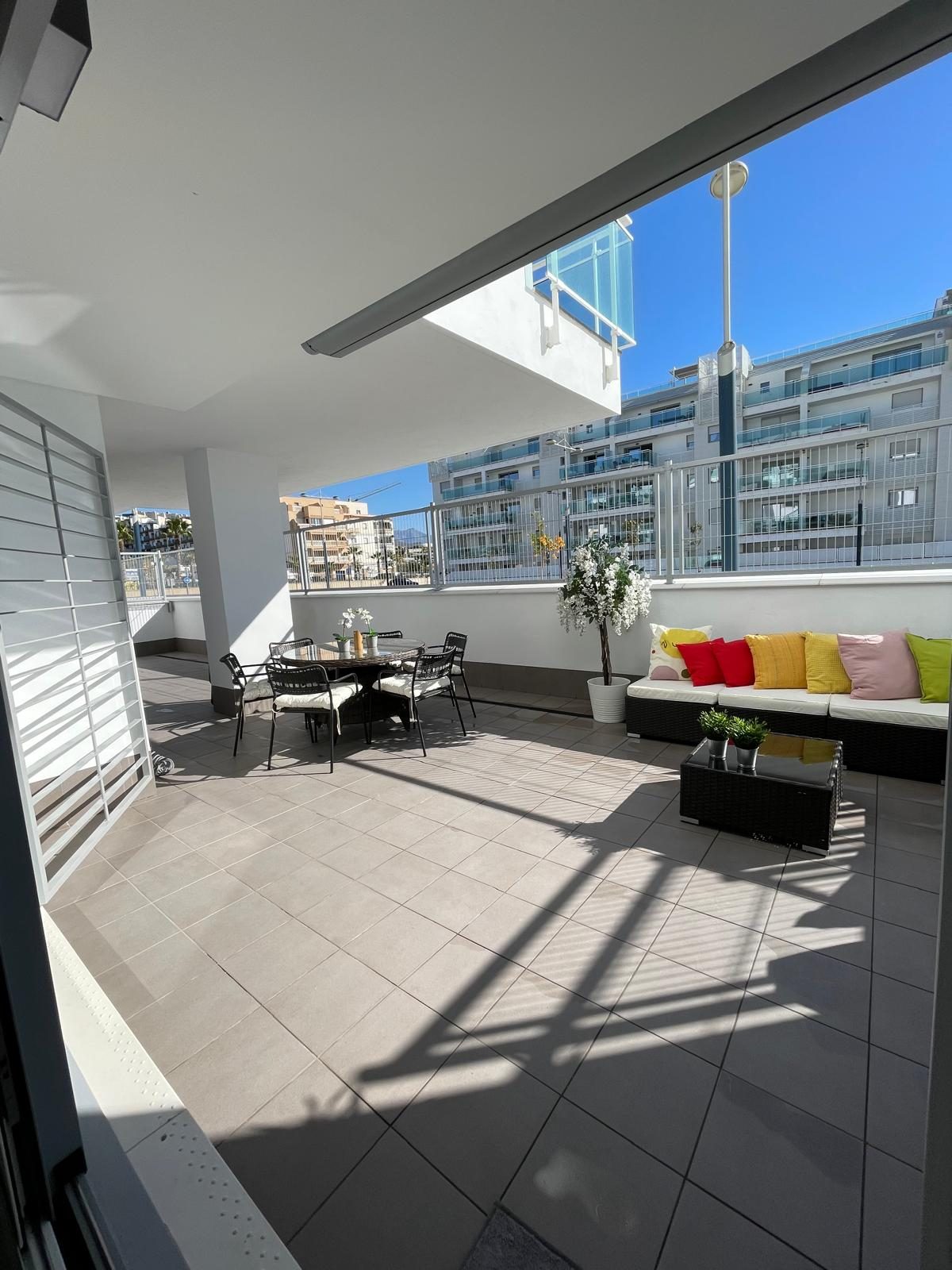 Espacio para comer, leer y tomar el sol, apartamento Mar de Dunas en Torrox Costa