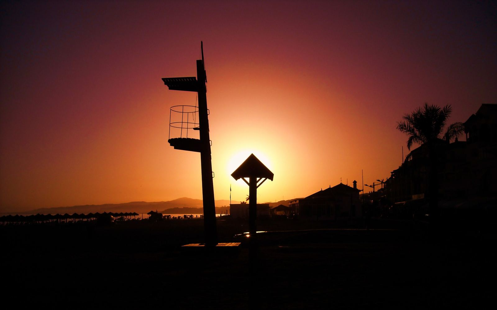 Atardecer junto a las Dunas de la Carraca, Torrox